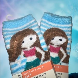 2 BATH AND BODY WORKS MERMIAD SHEA INFUSED LOUNGE SOCKS
